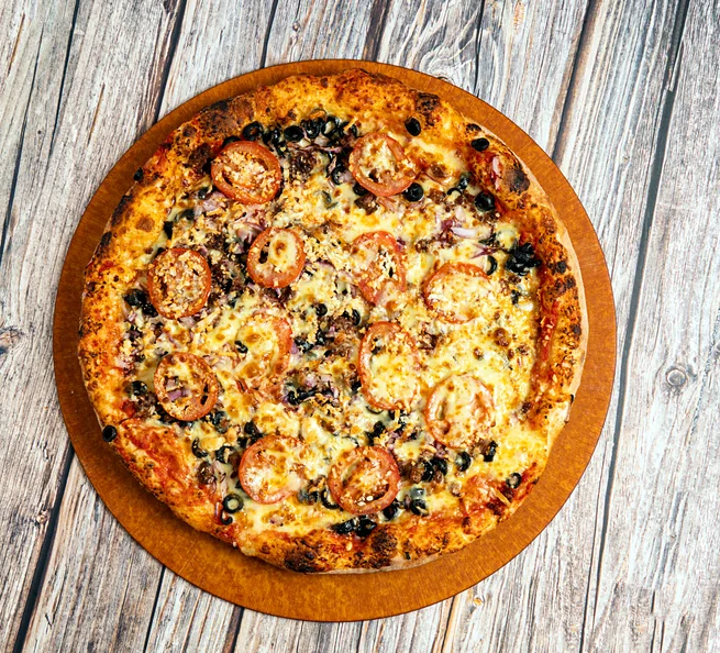 Sofia pizza on a wooden table